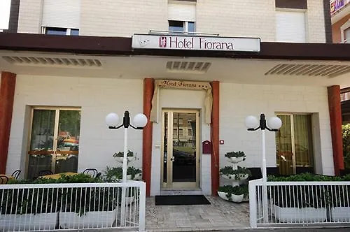 Hotel Riviera Rímini 3*,