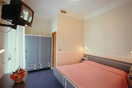 ***  Hotel Riviera Rímini Italia