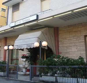 Hotel Riviera Rímini 3*,