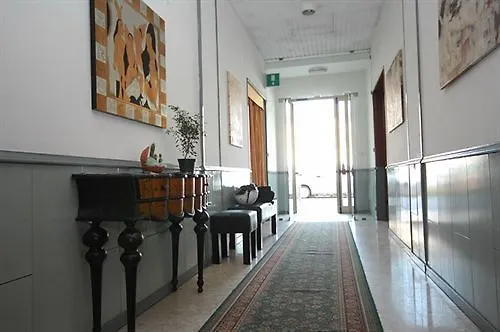 Hotel Riviera Rimini 3*,  Italy